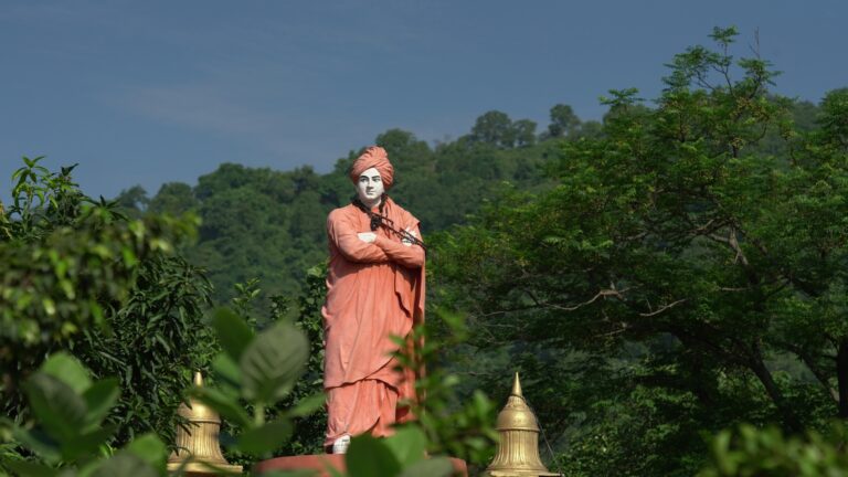 Vivekananda